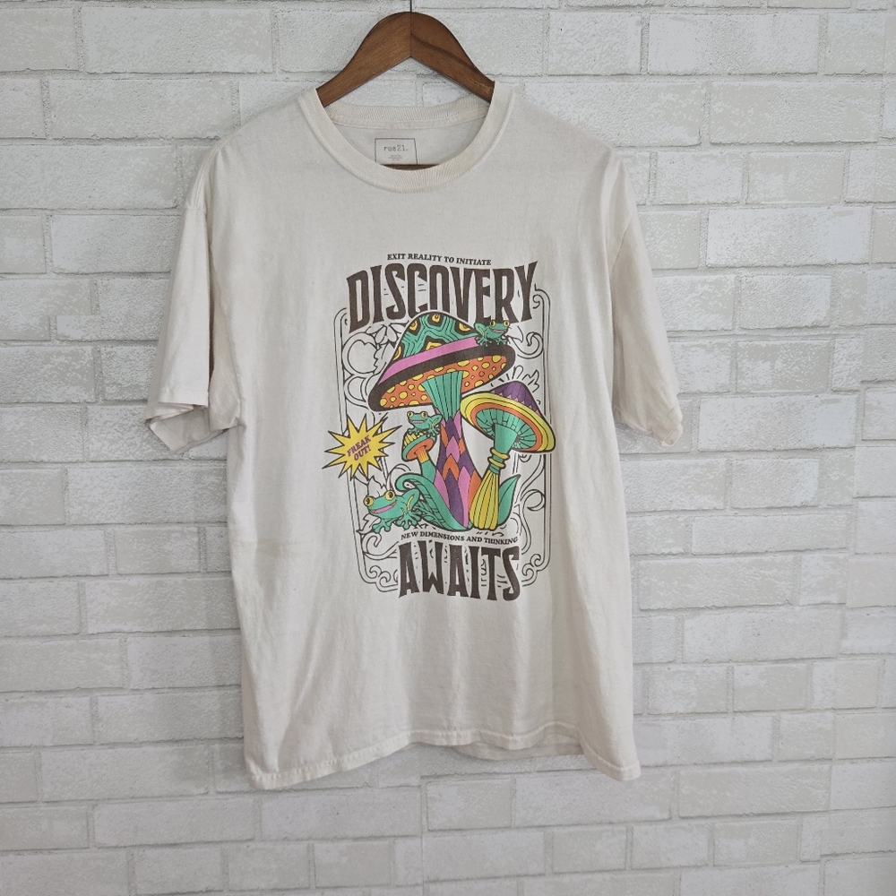 "Exit Reality" graphic tee